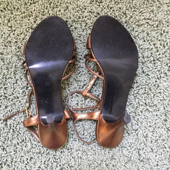 Bronze Sandal Low Heels - Picture 5 of 5